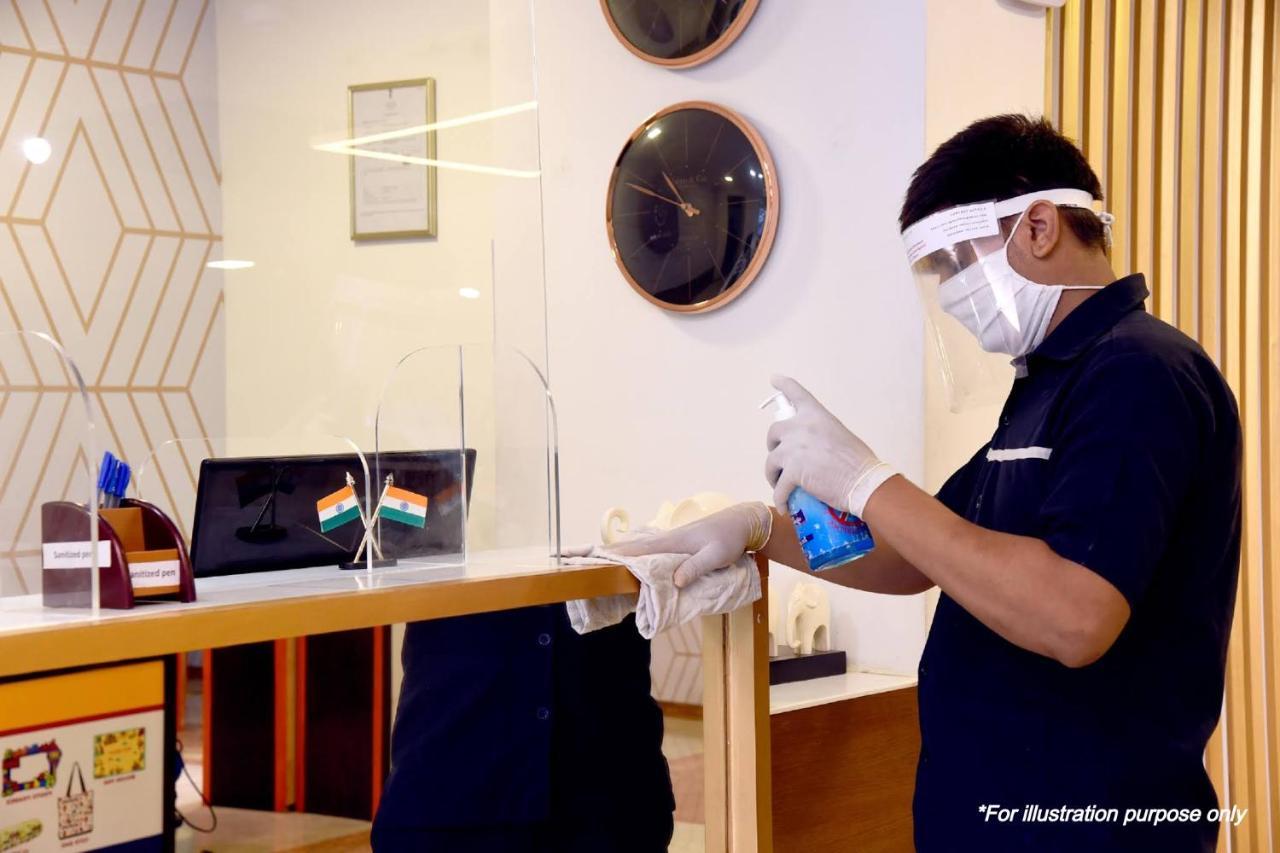 Capital O 10750 Hotel Vivek New Delhi Bagian luar foto